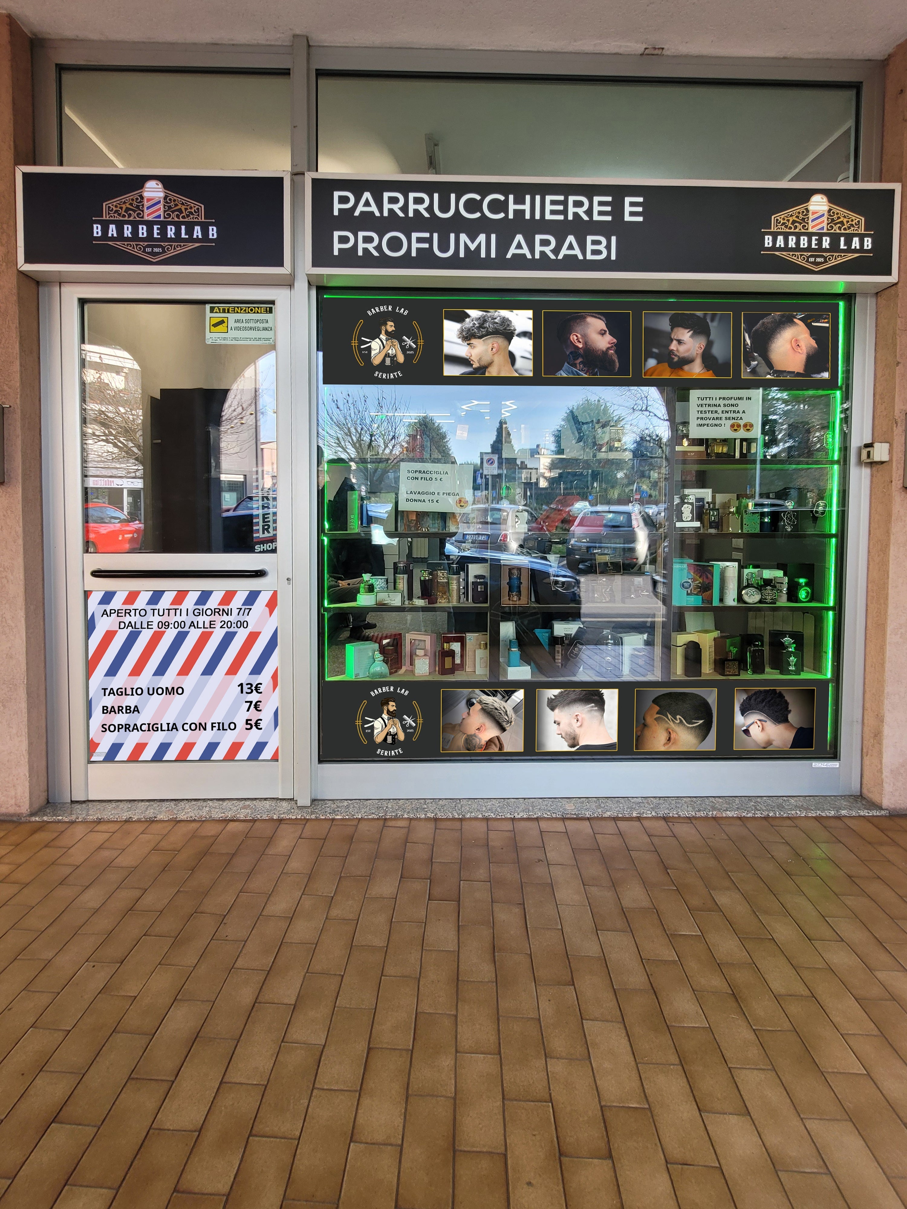 Vetrofanie personalizzate negozi