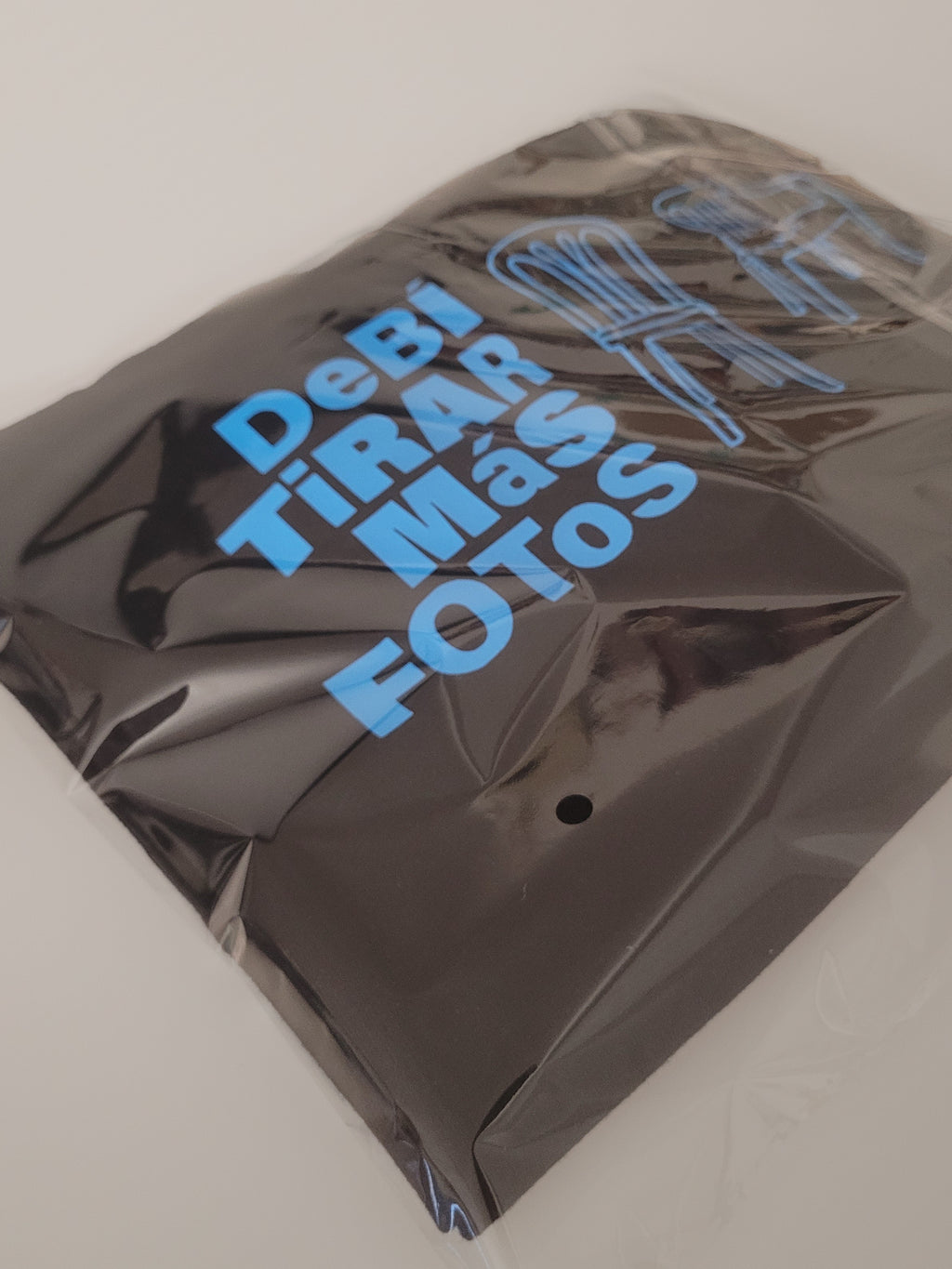 t-shirt DEBÍ TIRAR MÁS FOTOS 🎶