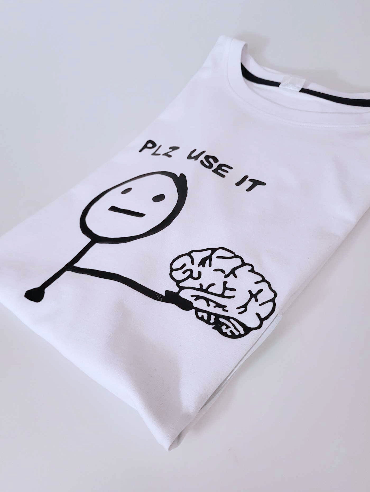 T-shirt meme plz use it 🤣